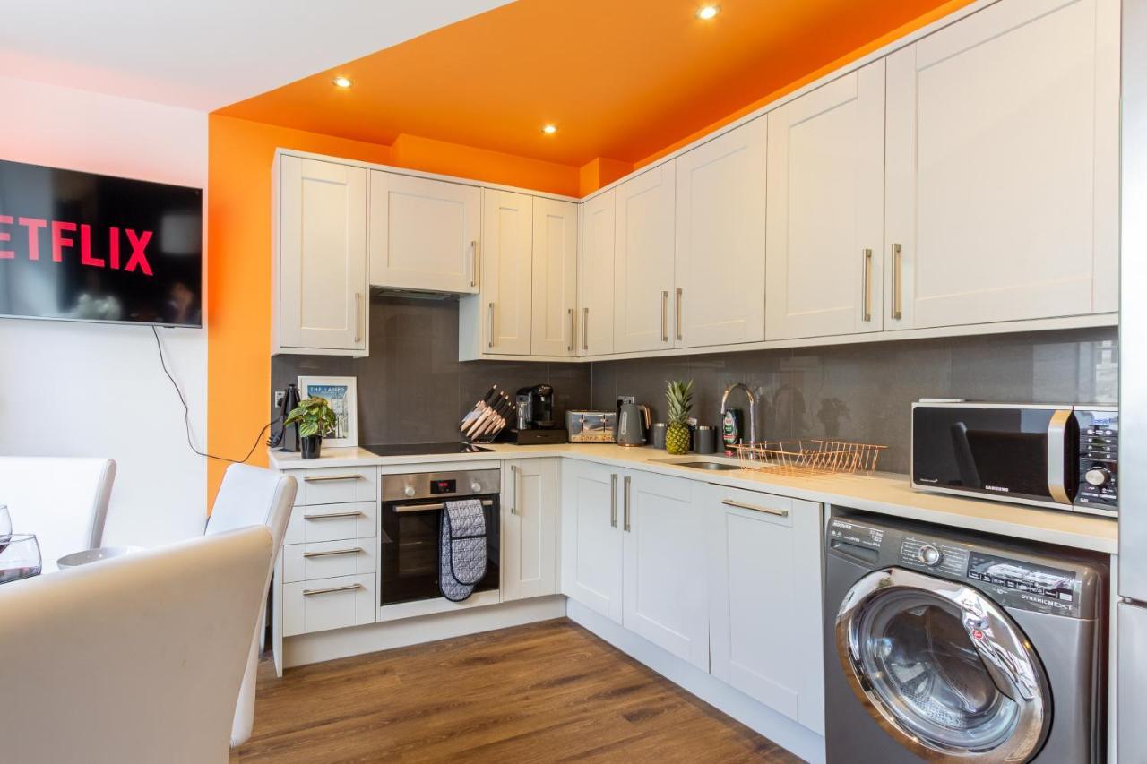 Bright Cheery 4 Bd Apartment By Brighton Station Экстерьер фото