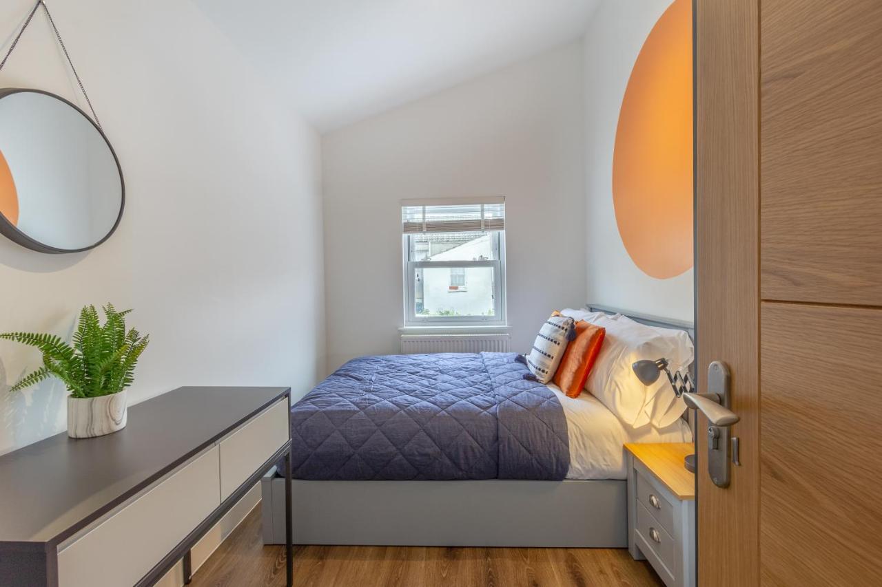 Bright Cheery 4 Bd Apartment By Brighton Station Экстерьер фото