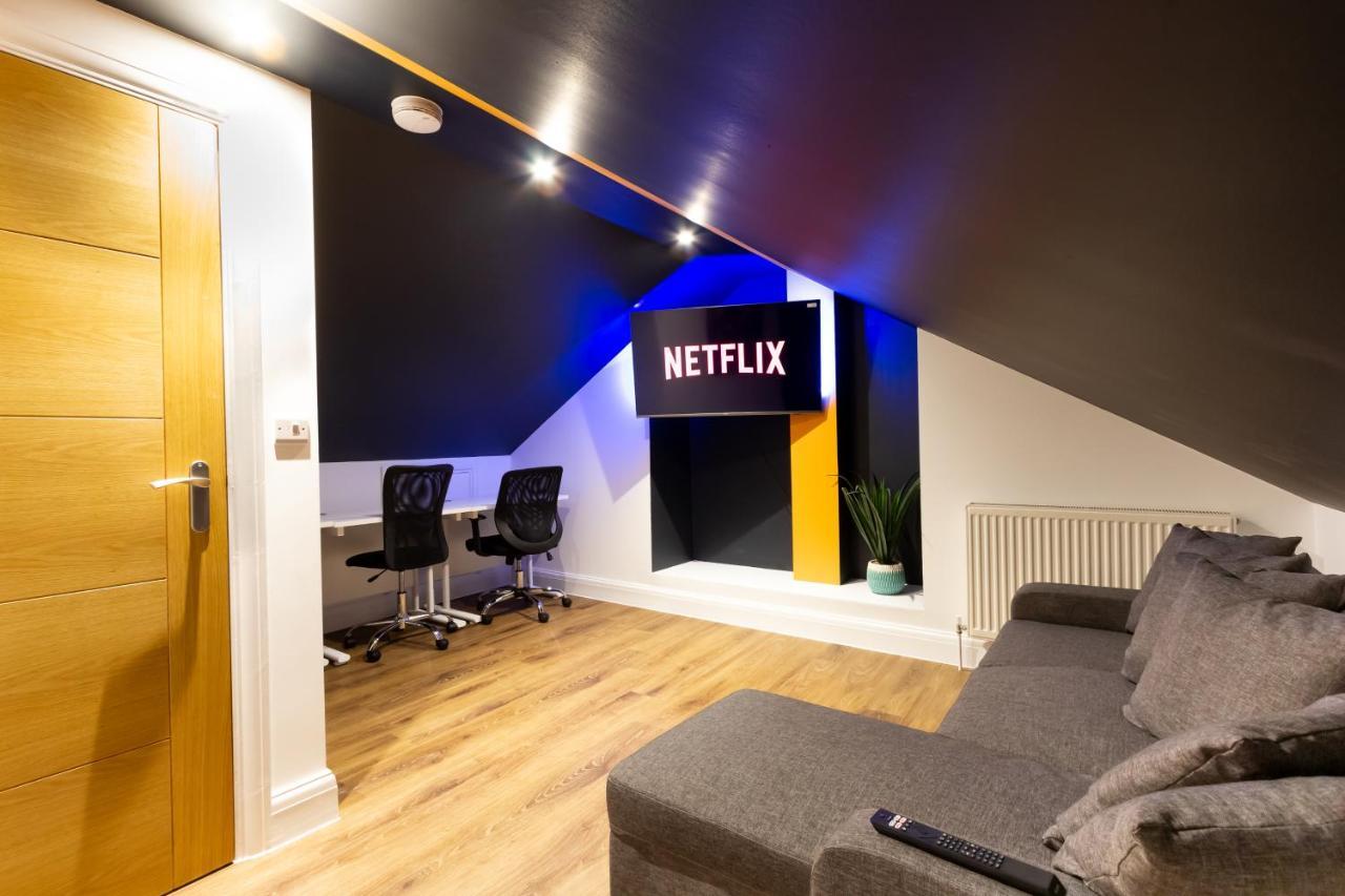 Bright Cheery 4 Bd Apartment By Brighton Station Экстерьер фото